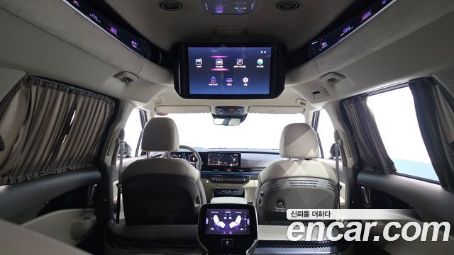 Kia Carnival (IV) HEV 4-Seater Hi Limousine Signature 2025 — фото 18