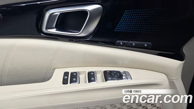 Kia Carnival (IV) HEV 4-Seater Hi Limousine Signature 2025 — фото 19