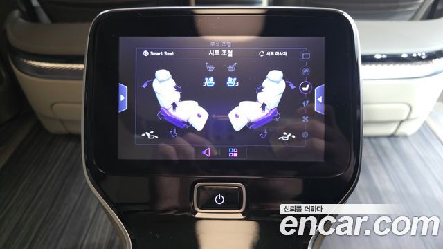 Kia Carnival (IV) HEV 4-Seater Hi Limousine Signature 2025 — фото 20