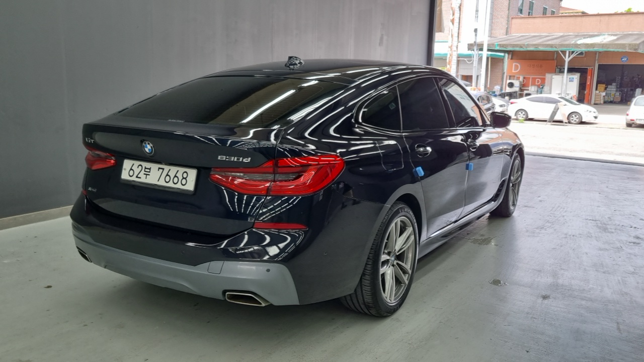 BMW 6 Series GT (G32) 630d xDrive M Sport 2018 — фото 2