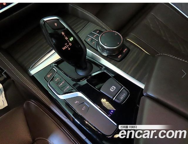 BMW 5 Series (G30) 530i M Sport Package Plus 2019 — фото 16