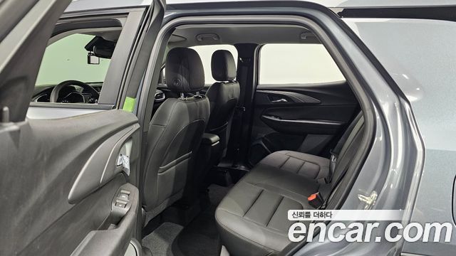 Chevrolet Trailblazer 1.3 Turbo 2WD Premier 2022 — фото 11
