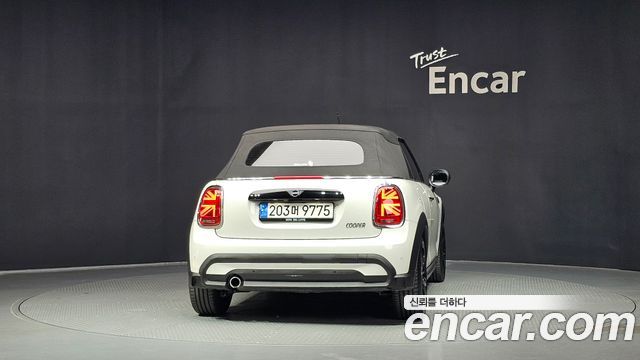 MINI Cooper Convertible Classic Third Generation 2024 — фото 4
