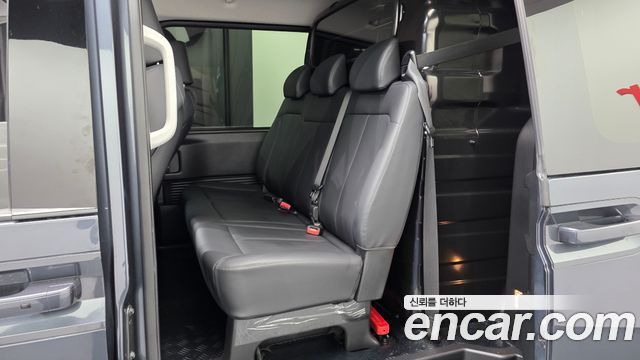 Hyundai Staria L3.5 Cargo 5-Seater Modern 2023 — фото 12