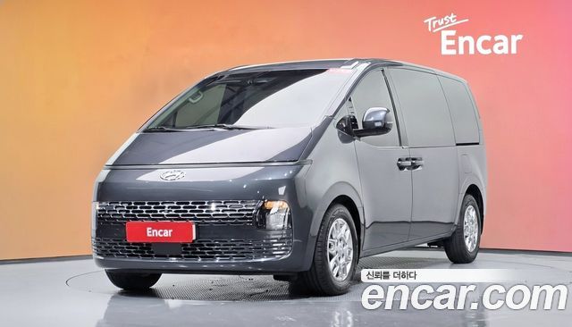 Hyundai Staria L3.5 Cargo 5-Seater Modern 2023 — фото 1
