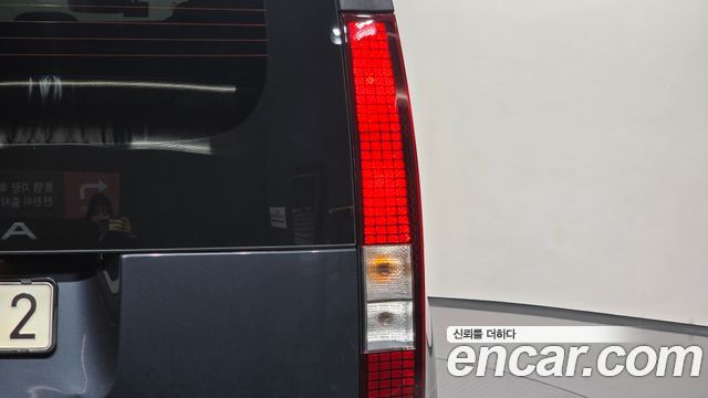 Hyundai Staria L3.5 Cargo 5-Seater Modern 2023 — фото 23
