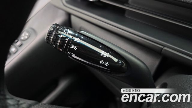 Hyundai Staria L3.5 Cargo 5-Seater Modern 2023 — фото 27