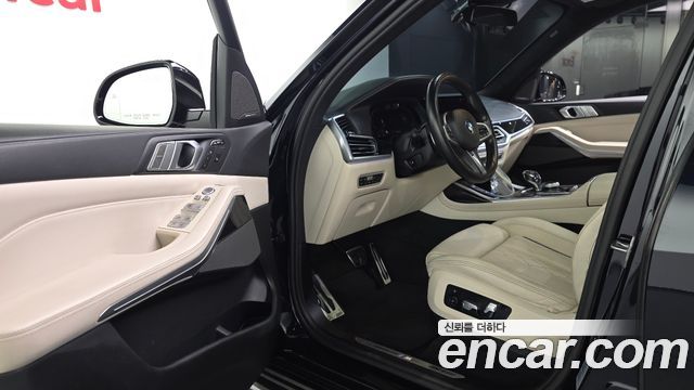 BMW X7 (G07) xDrive 40i M Sport 6STR 2021 — фото 10