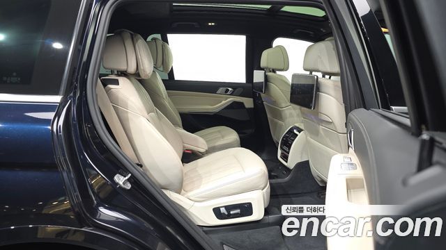 BMW X7 (G07) xDrive 40i M Sport 6STR 2021 — фото 16