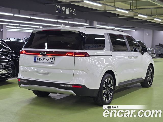 Kia Carnival (IV) Gasoline 9-Seater Prestige 2023 — фото 3