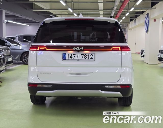 Kia Carnival (IV) Gasoline 9-Seater Prestige 2023 — фото 5
