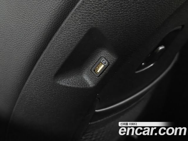 Kia Carnival (IV) Gasoline 9-Seater Prestige 2023 — фото 15