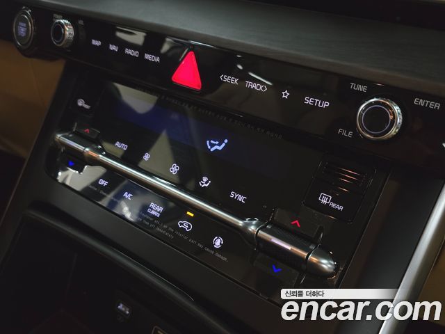 Kia Carnival (IV) Gasoline 9-Seater Prestige 2023 — фото 23