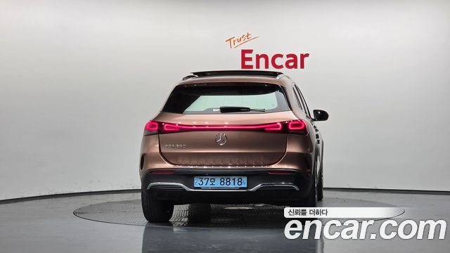 Mercedes-Benz EQA (H243) EQA250 AMG Package Plus 2022 — фото 4