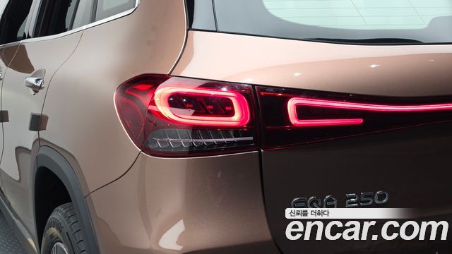 Mercedes-Benz EQA (H243) EQA250 AMG Package Plus 2022 — фото 23