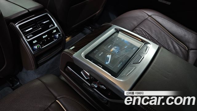 BMW 7 Series (G11) 730d xDrive 2016 — фото 18