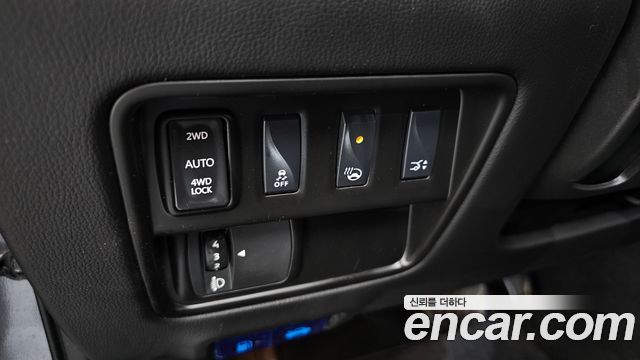 Renault Korea QM6 2.0 dCi Premiere 4WD 2020 — фото 27