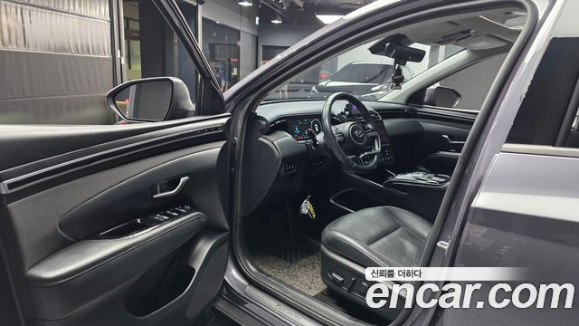 Hyundai Tucson (NX4) Gasoline 1.6 Turbo 2WD Inspiration 2021 — фото 10
