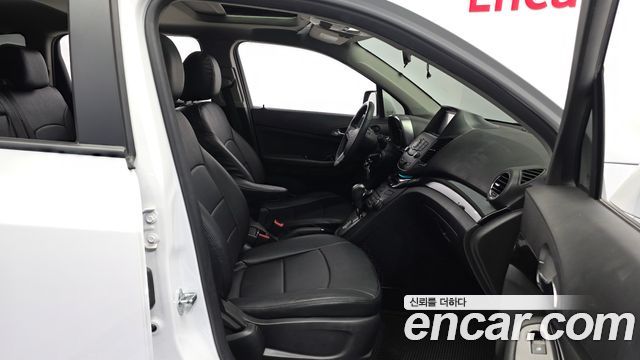 Chevrolet Orlando 2.0 Diesel LT Premium 2015 — фото 12