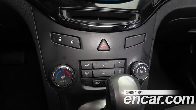 Chevrolet Orlando 2.0 Diesel LT Premium 2015 — фото 16
