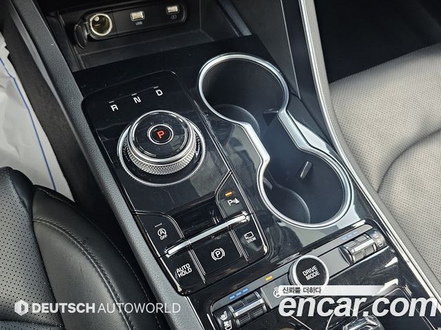 Kia K5 (III) 2.0 Prestige 2023 — фото 9