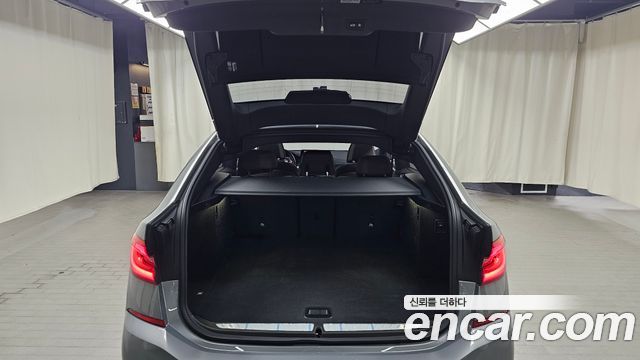 BMW 6 Series GT (G32) 620d M Sport 2023 — фото 17