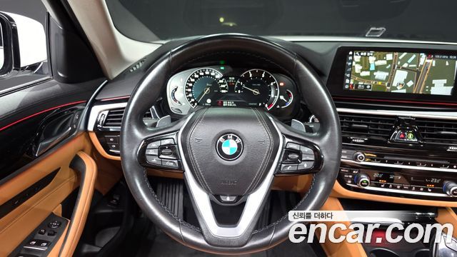 BMW 5 Series (G30) 520d Luxury Special Edition 2018 — фото 17