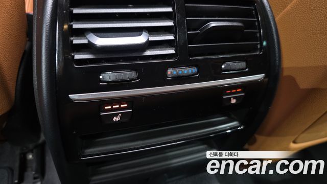 BMW 5 Series (G30) 520d Luxury Special Edition 2018 — фото 36