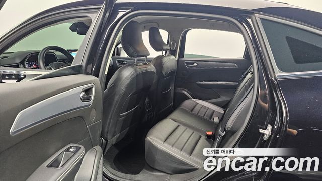 Renault Korea XM3 1.3 TCe RE Signature 2022 — фото 11