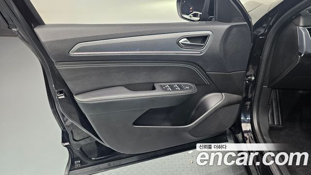 Renault Korea XM3 1.3 TCe RE Signature 2022 — фото 24