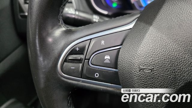 Renault Korea QM6 2.0 GDe RE Signature 2WD 2022 — фото 36