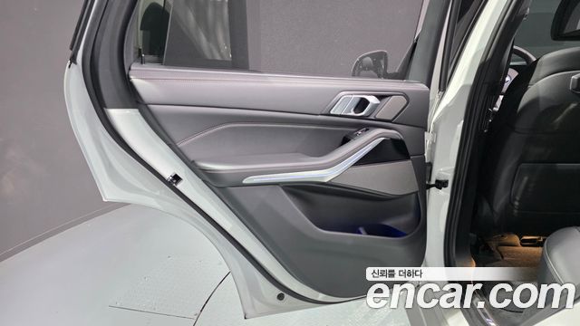 BMW X5 (G05) xDrive 50e M Sport 2025 — фото 31