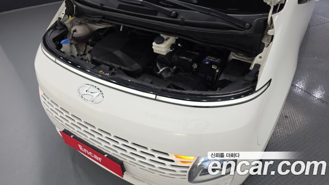 Hyundai Staria 4WD Tourer 9-Seater Modern 2022 — фото 6