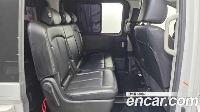 Hyundai Staria 4WD Tourer 9-Seater Modern 2022 — фото 11