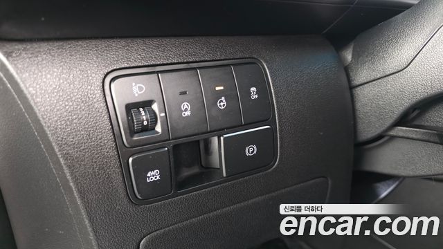 Hyundai Staria 4WD Tourer 9-Seater Modern 2022 — фото 38