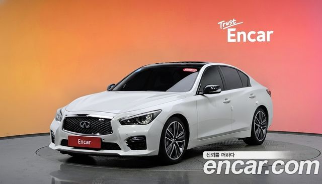 Infiniti Q50 3.5 Hybrid Essence
