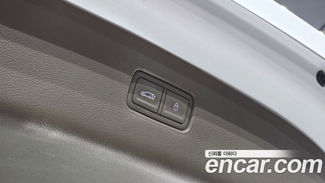 Genesis GV80 2.5T Gasoline AWD 2023 — фото 24
