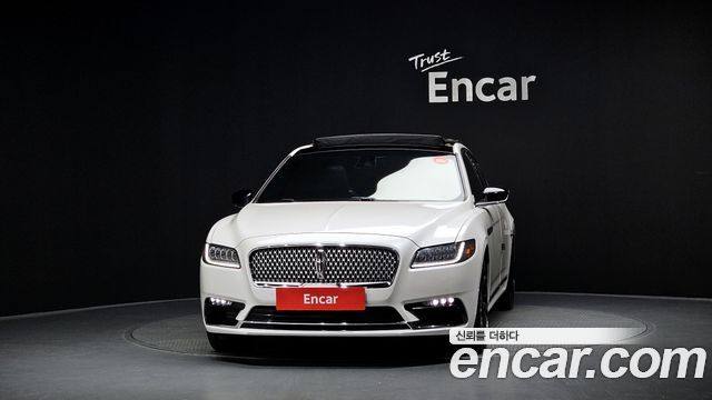 Lincoln Continental (X) 3.0 Presidential AWD 2018 — фото 3