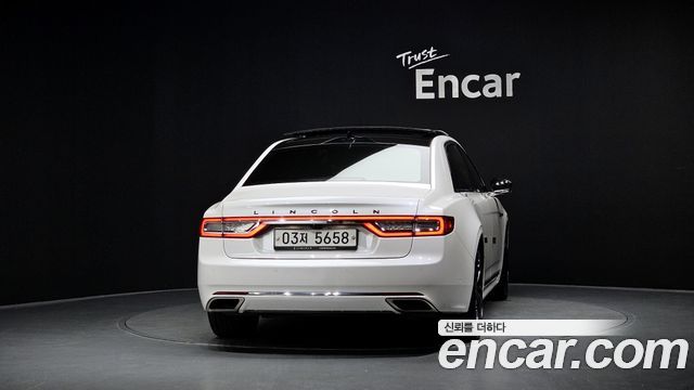 Lincoln Continental (X) 3.0 Presidential AWD 2018 — фото 4