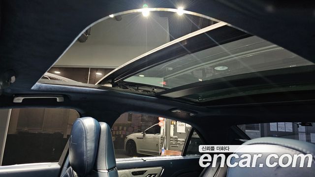 Lincoln Continental (X) 3.0 Presidential AWD 2018 — фото 20