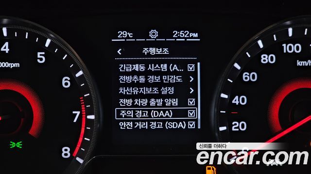 KG Mobility (SsangYong) Very New Tivoli Gasoline 1.5 2WD V3 Special 2021 — фото 8