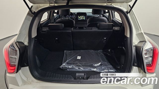 KG Mobility (SsangYong) Very New Tivoli Gasoline 1.5 2WD V3 Special 2021 — фото 17