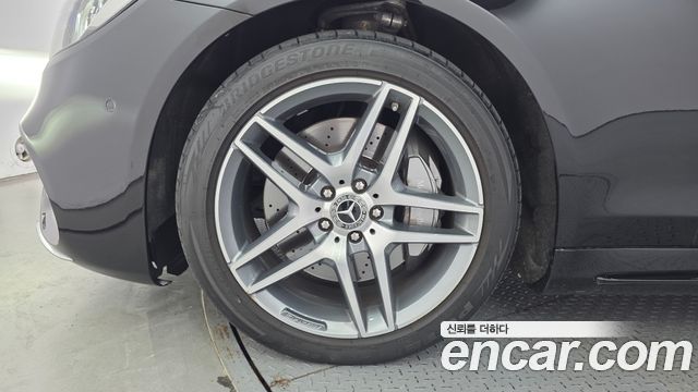 Mercedes-Benz S-Class (W222) S350 d 4MATIC AMG Line 2020 — фото 5