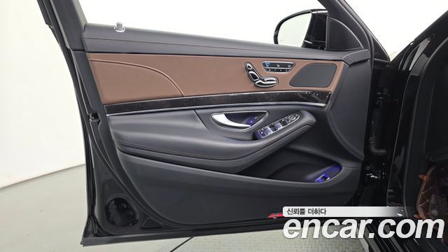 Mercedes-Benz S-Class (W222) S350 d 4MATIC AMG Line 2020 — фото 24