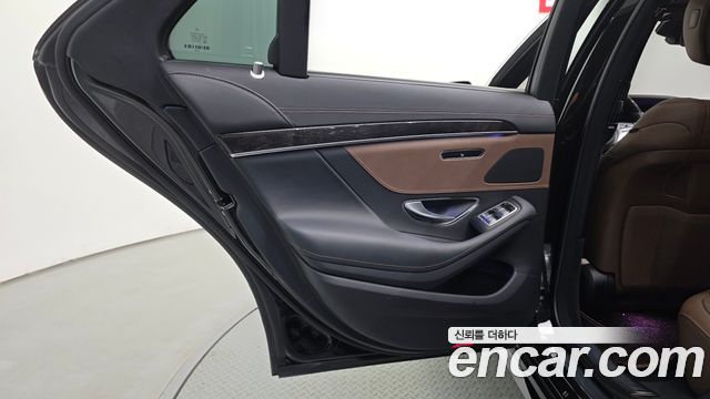 Mercedes-Benz S-Class (W222) S350 d 4MATIC AMG Line 2020 — фото 25