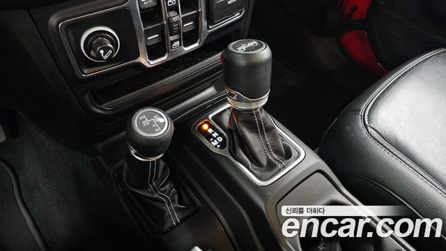 Jeep Wrangler (JL) 2.0 Overland 4Door 2019 — фото 9
