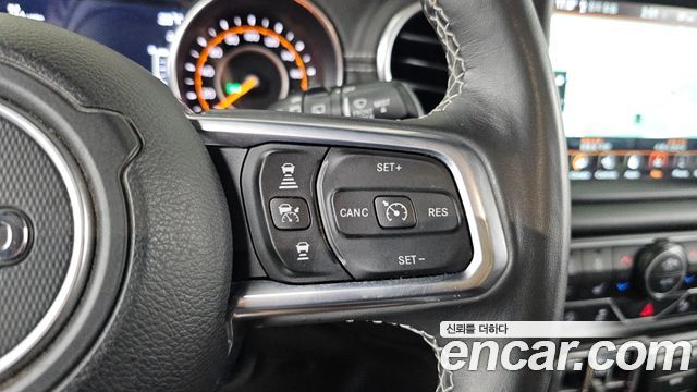 Jeep Wrangler (JL) 2.0 Overland 4Door 2019 — фото 18