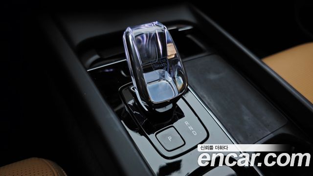 Volvo XC60 (II) B5 Ultra Bright 2025 — фото 9