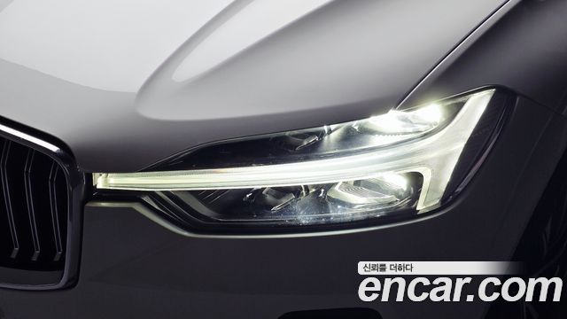 Volvo XC60 (II) B5 Ultra Bright 2025 — фото 22