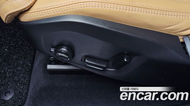 Volvo XC60 (II) B5 Ultra Bright 2025 — фото 31